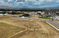 824 E 1610 S, Salem, UT 84653