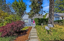146-148 SE Water St, Pullman, WA 99163