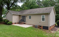 208 S B Avenue, Maiden, NC 28650