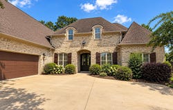 114 Parkside Cv, Saltillo, MS 38866
