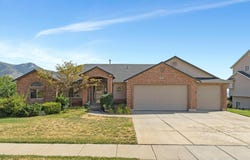527 E 3575 N, North Ogden, UT 84414