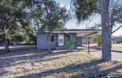 228 E Bluebriar, Granite Shoals, TX 78654-2118