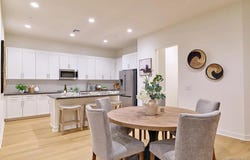 789 Michael Ct, Vista, CA 92081
