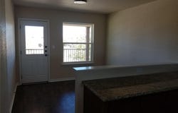 92 Sandstone Dr, Jarrell, TX 76537