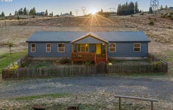 19 KIDA Rd, WhiteSalmon, WA 98672