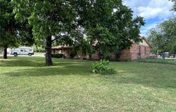 501 S 6th Street, Lometa, TX 76853