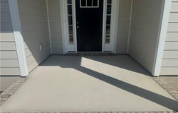 2207 Hampton Roads Parkway, Chesapeake, VA 23321