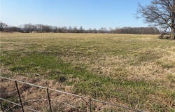 Curtis, Lincoln, AR 72744