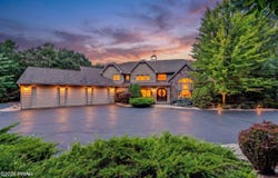 126 Fox Run, Tafton, PA 18464