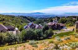 1735 S TEMPLE Ct E, Bountiful, UT 84010