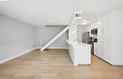 2122 Arroyo Ct, Pleasanton, CA 94588