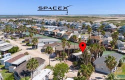 714 E Clam Circle, Port Isabel, TX 78578
