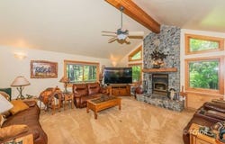 320 Airport Rd, Trinity Center, CA 96091