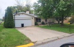 1601 S 28TH Street, Quincy, IL 62301
