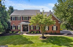 1370 STONEGATE Drive, DOWNINGTOWN, PA 19335