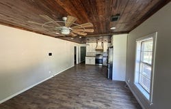 401 Avenue 2 NE, Atkins, AR 72823