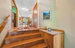 2129 Slagle Cir, IowaCity, IA 52246
