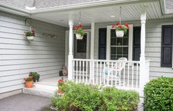 44 Carriage Lane, Brunswick, ME 04011