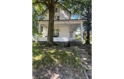 805 S Freedom Avenue, Alliance, OH 44601