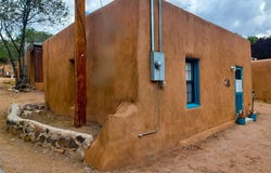 227 Rosario, Santa Fe, NM 87501