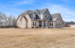 107 Road 2768, Baldwyn, MS 38824