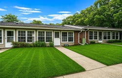 231 Blackpool Court, Ridge, NY 11961