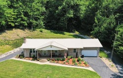 5318 Kentucky 1304, Hinkle, KY 40953