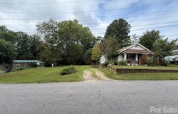 68 Morris Avenue, Marion, NC 28752