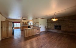 6420 Oxbow Lane, Flint, MI 48506
