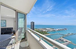 195 N Harbor Drive, Chicago, IL 60601