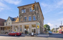 242-248 W BROAD Street, QUAKERTOWN, PA 18951