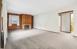 805 E Cedar Ln., Mount Pleasant, IA 52641