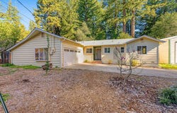215 Moon DR, BOULDER CREEK, CA 95006