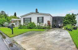 3704 Spinnaker Dr, Tampa, FL 33611