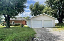 8600 Vann Road, Newburgh, IN 47630