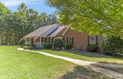1011 Saddle Hill Rd, Greenwood, SC 29649