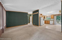 561 Yates Chapel Rd, Cecilia, KY 42724
