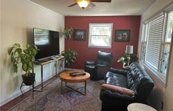 68 Wall Street, Eureka Springs, AR 72632