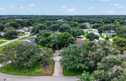822 DUNDEE Circle, LEESBURG, FL 34788