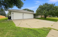 112 Settler Drive, Sergeant Bluff, IA 51054
