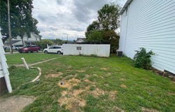 915 Main St, Derry Twp, PA 15650