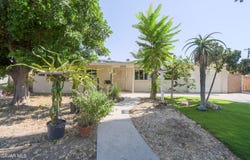 19338 Elkwood, Reseda, CA 91335