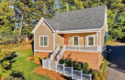 207 BELL CREEK DR, STAUNTON, VA 24401