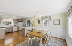 19 Evergreen Rd, Acton, MA 01720