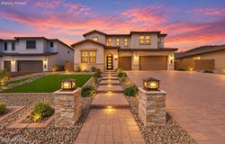 1920 E VILLA LINDA Drive E, Phoenix, AZ 85024