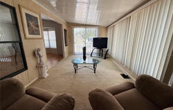 427 CENTER CREST Boulevard, DAVENPORT, FL 33837