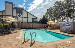 351 S Monte Vista St, La Habra, CA 90631