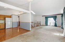 864 N Shady Oaks Drive, Elgin, IL 60120