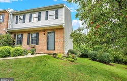 35-1 MOUNT PINE Terrace, READING, PA 19606