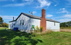 2351 Checkered Tavern Road, Appleton, NY 14008